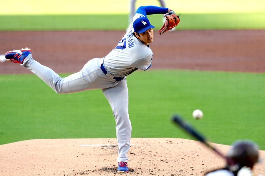 大谷翔平5局無失分奪第4勝 Mookie Betts暗號助攻雙殺解危