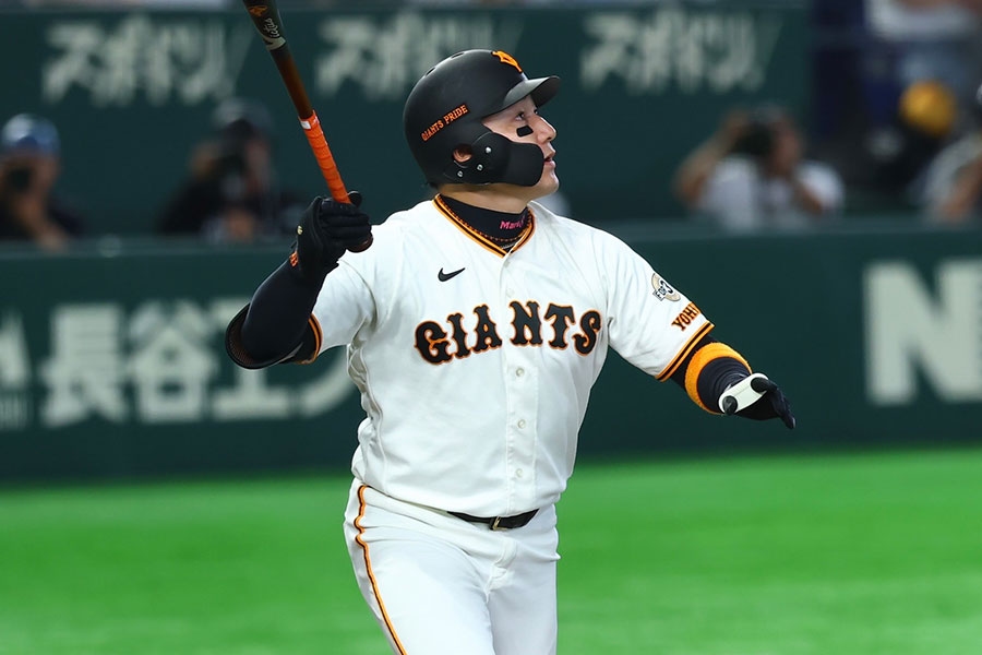 丸佳浩代打滿貫砲助巨人5比4逆轉 勝利一擊飛向長嶋茂雄看板引熱議